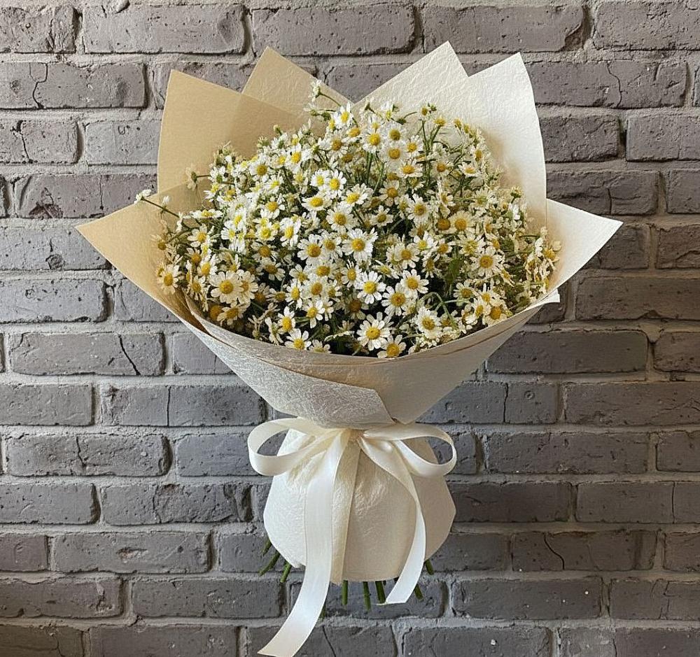 Букет цветов из: Ромашки в Новоромановском