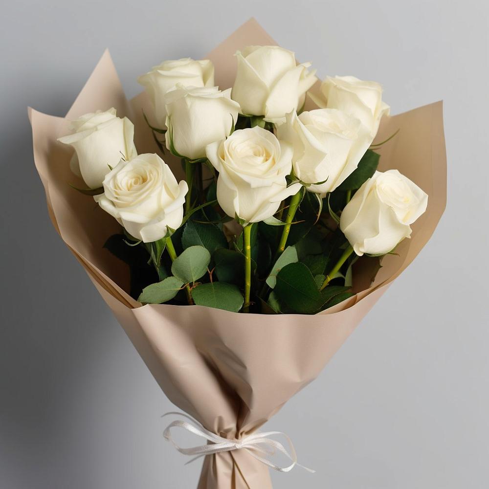 Букет 9 Белых роз Эдлесс Лав в Новоромановском