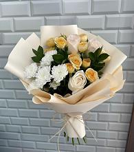 Букет цветов из:  Розы и Хризантемы #REPLACE_PRED# Новоромановском