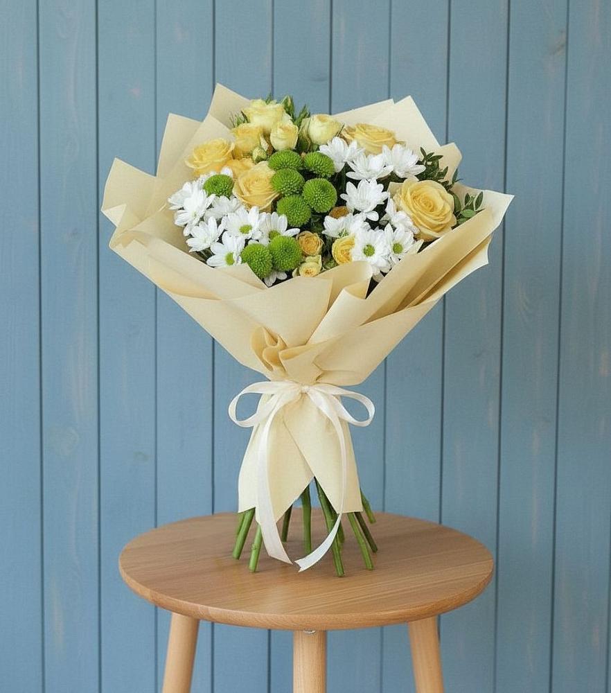 Букет цветов из: Хризантемы и Розы в Новоромановском