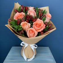 Букет цветов из:  Розы и Альстромерии в Новоромановском