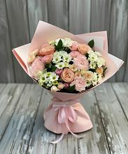 Букет цветов из:  Гвоздики, Розы и Хризантемы #REPLACE_PRED# Новоромановском
