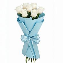 Букет 7 белых роз Проуд в Новоромановском